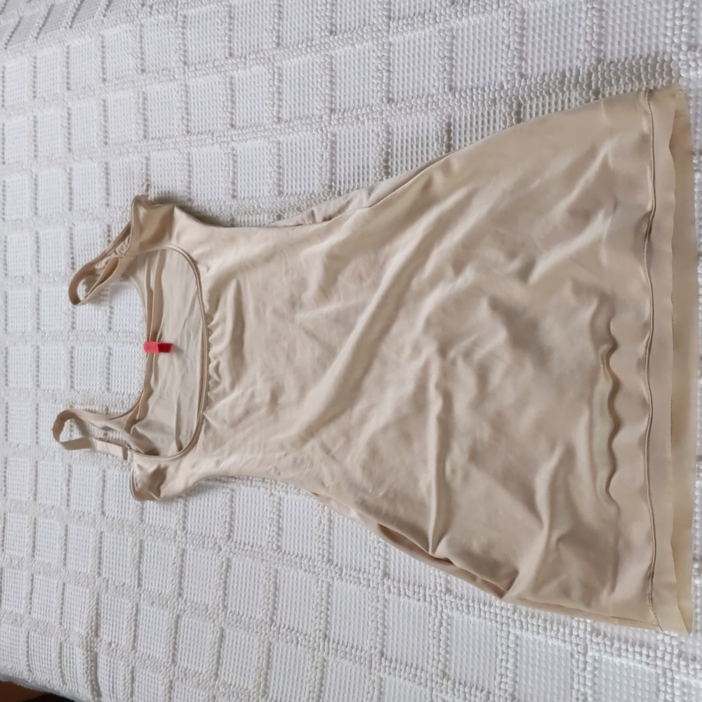 Spanx sculpting full slip
